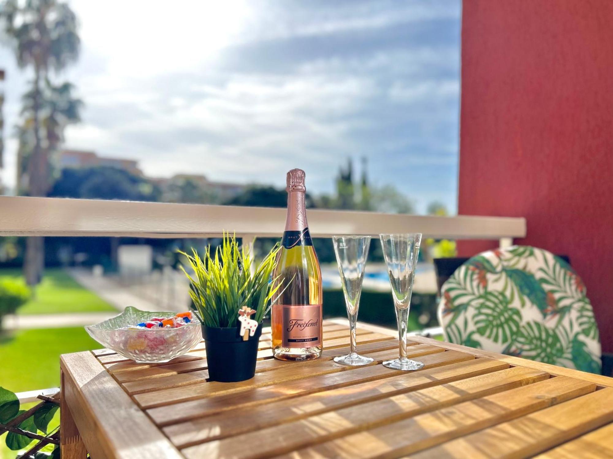 Hoja De Palma Lägenhet Benalmádena Exteriör bild