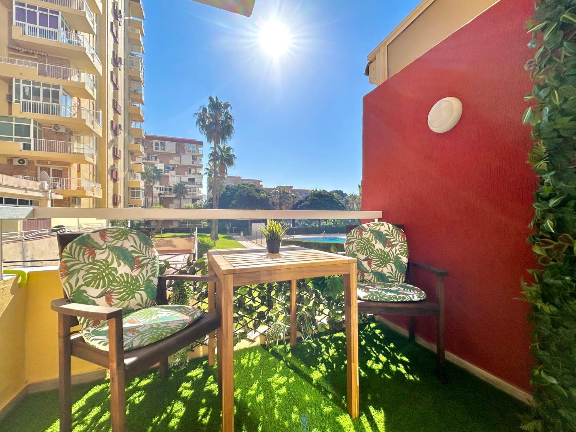 Hoja De Palma Lägenhet Benalmádena Exteriör bild