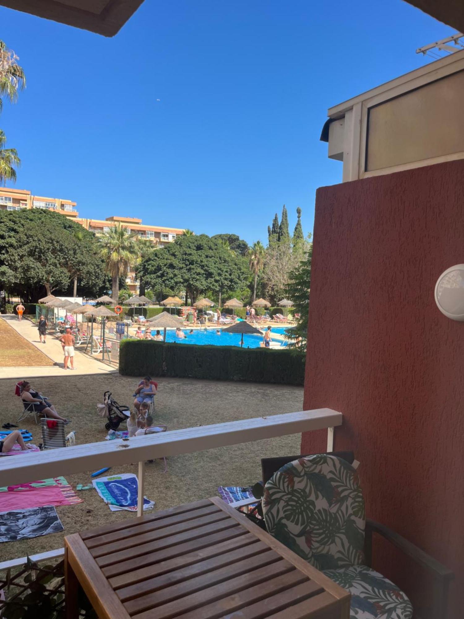 Hoja De Palma Lägenhet Benalmádena Exteriör bild